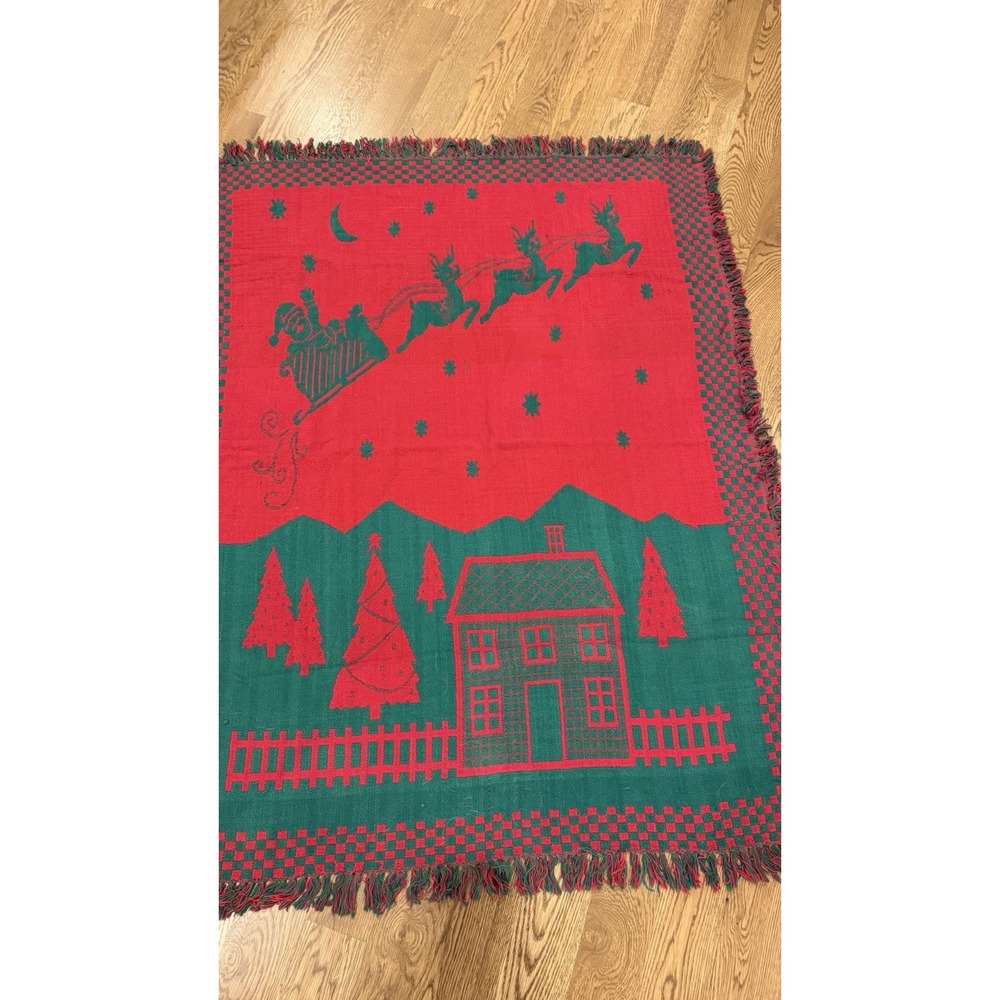 Vintage Christmas Throw Blanket Red Green Santa Sleigh House 100% Cotton Woven
